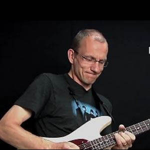 Slow Blues Guitar Lesson (Sakta Ned) - Robert Renman